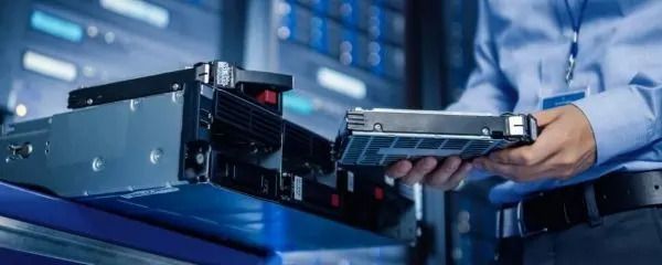 New server or recertified server – which one to choose?